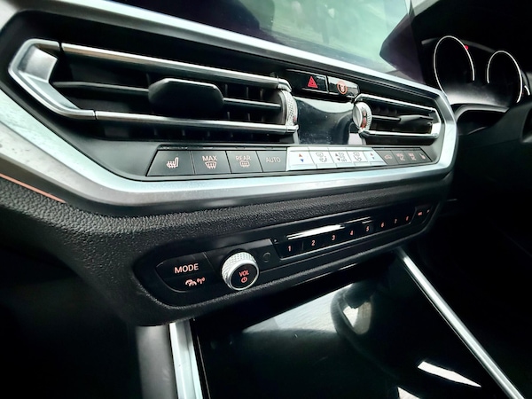 Used BMW 3 Series 2019 for sale - 76247538: Photo 35