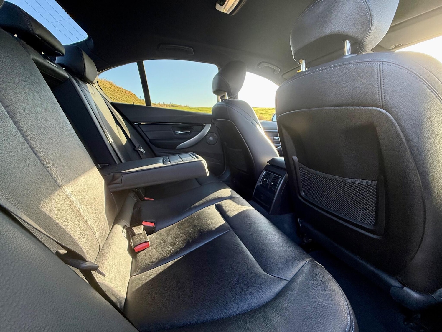 Used BMW 3 Series 2018 for sale - 76689718: Photo 32