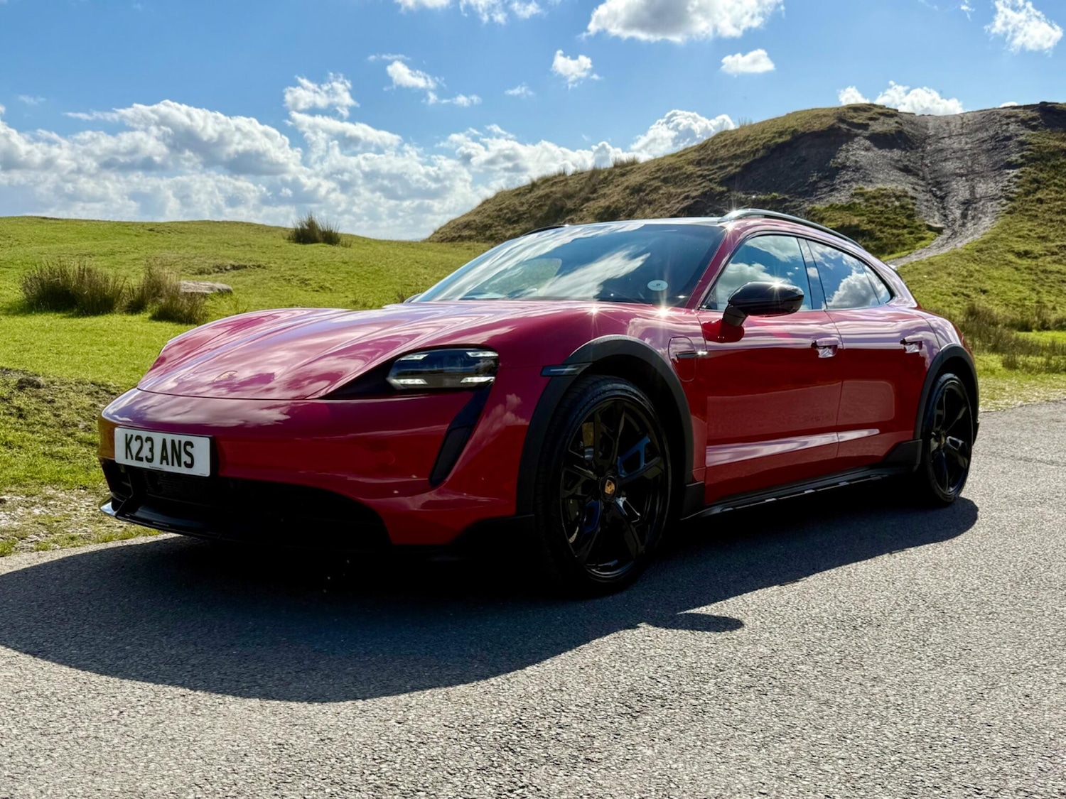 Used Porsche Taycan 2021 for sale - 76121540: Photo 17