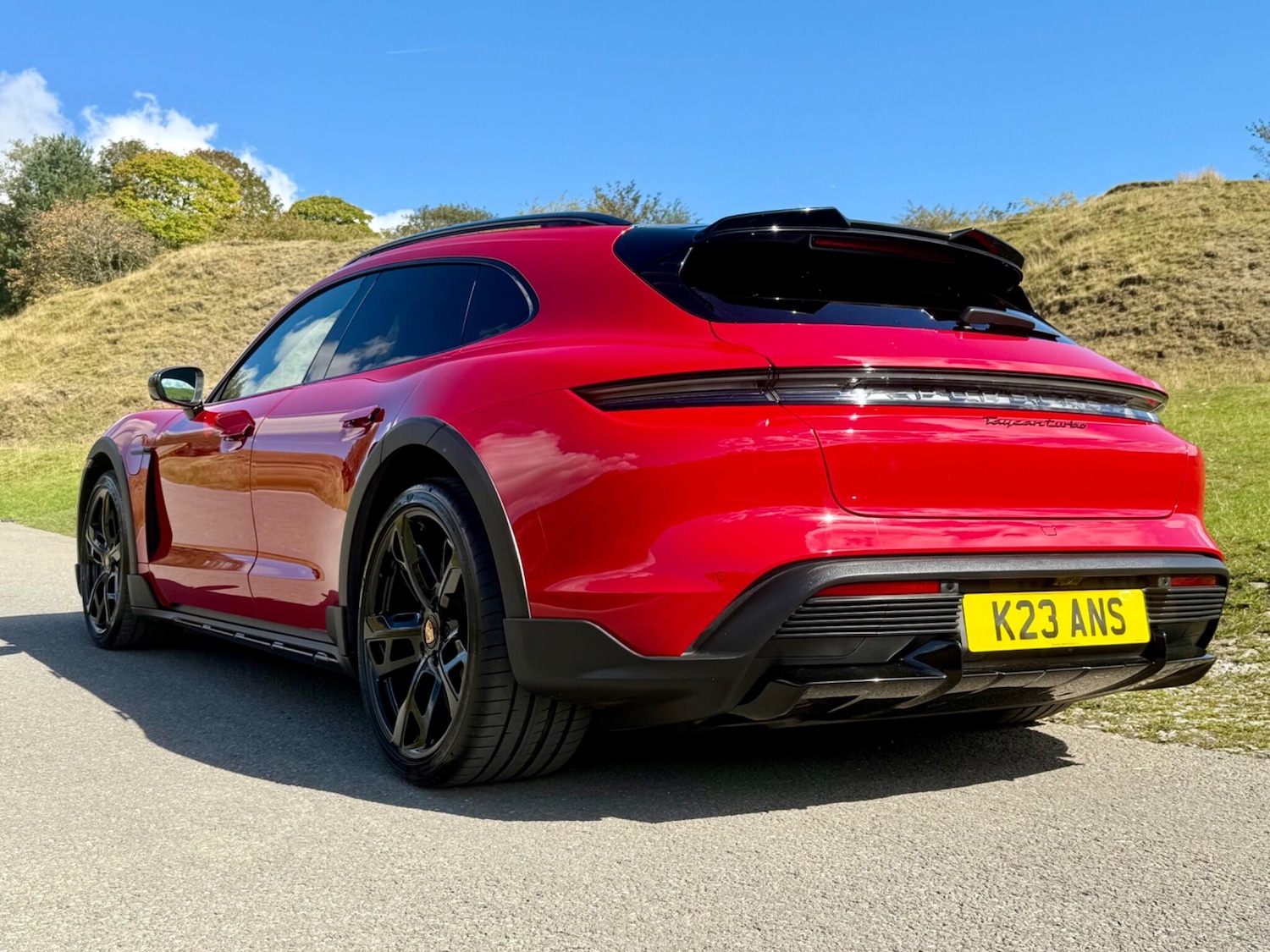 Used Porsche Taycan 2021 for sale - 76121540: Photo 7
