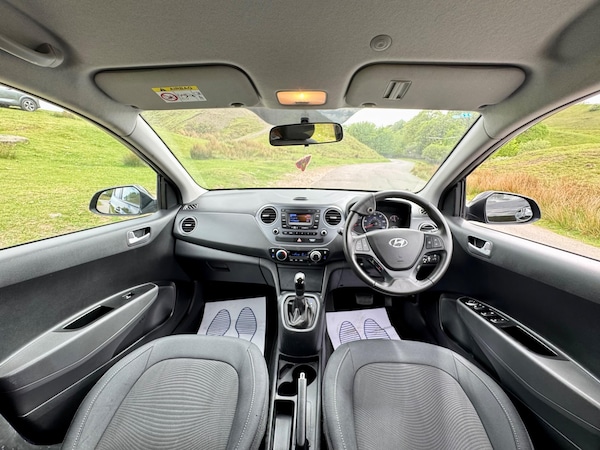 Used Hyundai i10 2018 for sale - 75623646: Photo 21