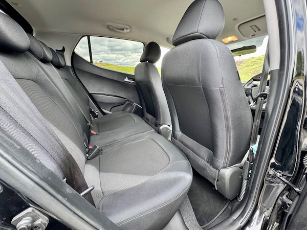 Used Hyundai i10 2018 for sale - 75623646: Photo 23