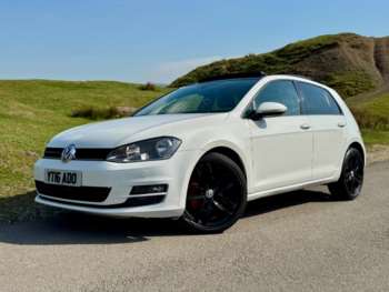 Used Volkswagen Golf 2016 for sale - 74521200: Photo