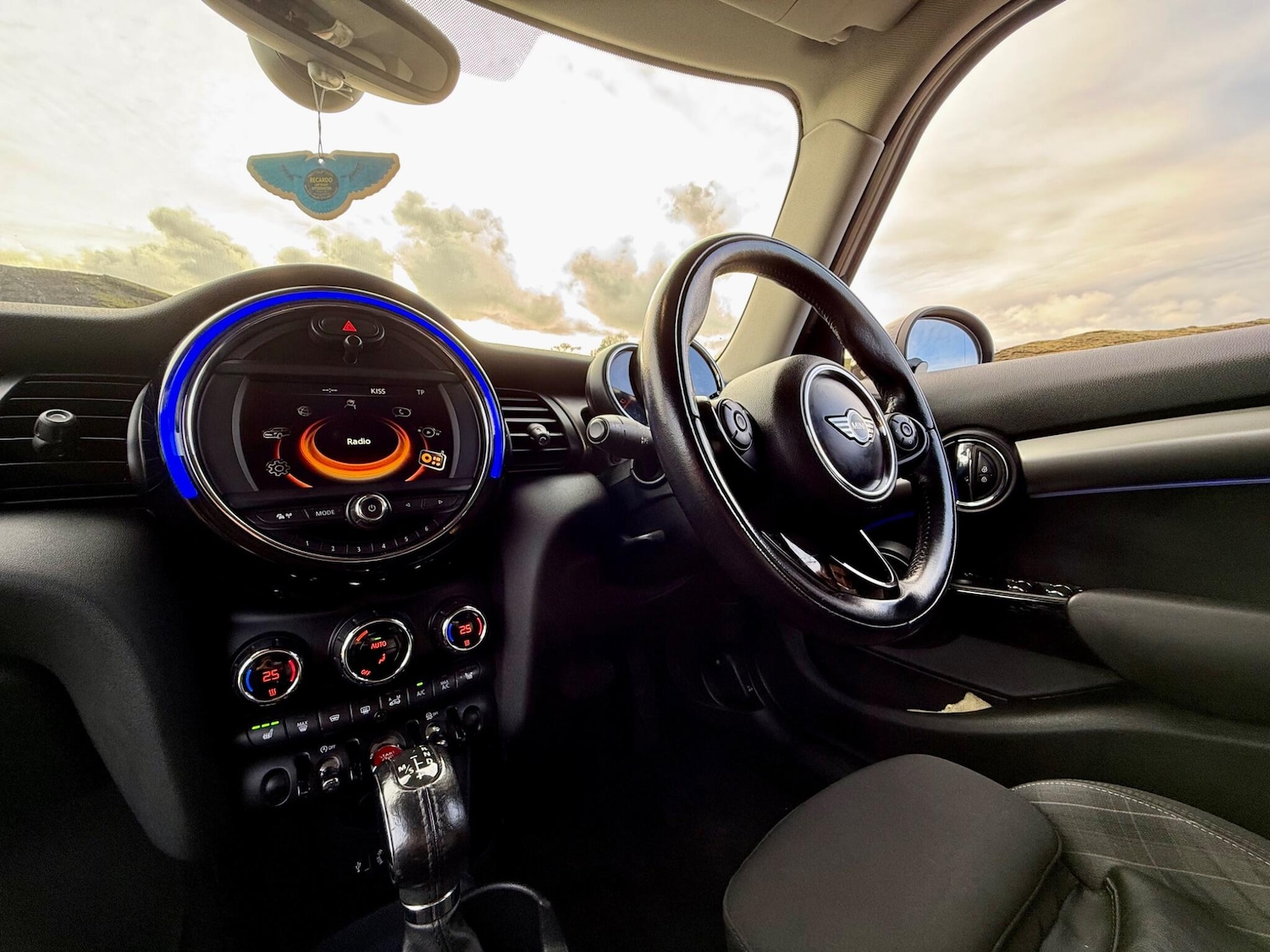 Used MINI Hatch 2015 for sale - 77131366: Photo 44