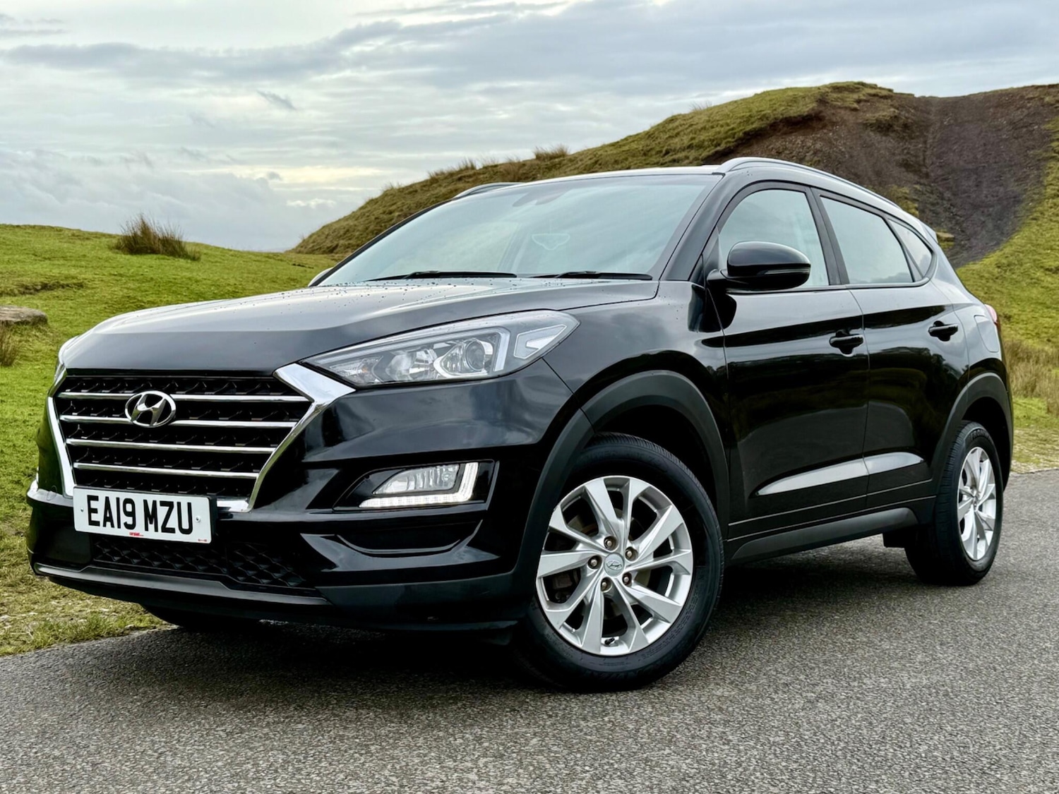 Used Hyundai TUCSON 2019 for sale - 76432771: Photo 3
