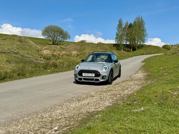 Used MINI Hatch 2020 for sale - 76988044: Photo