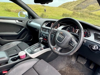 Used Audi A4 2010 for sale - 76440301: Photo