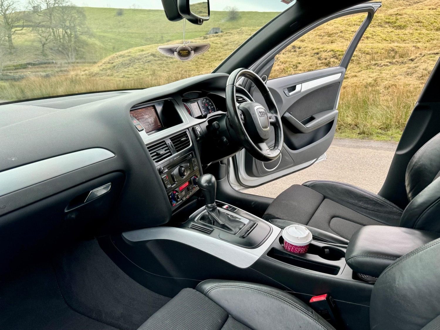 Used Audi A4 for sale - 76440301: Photo 7