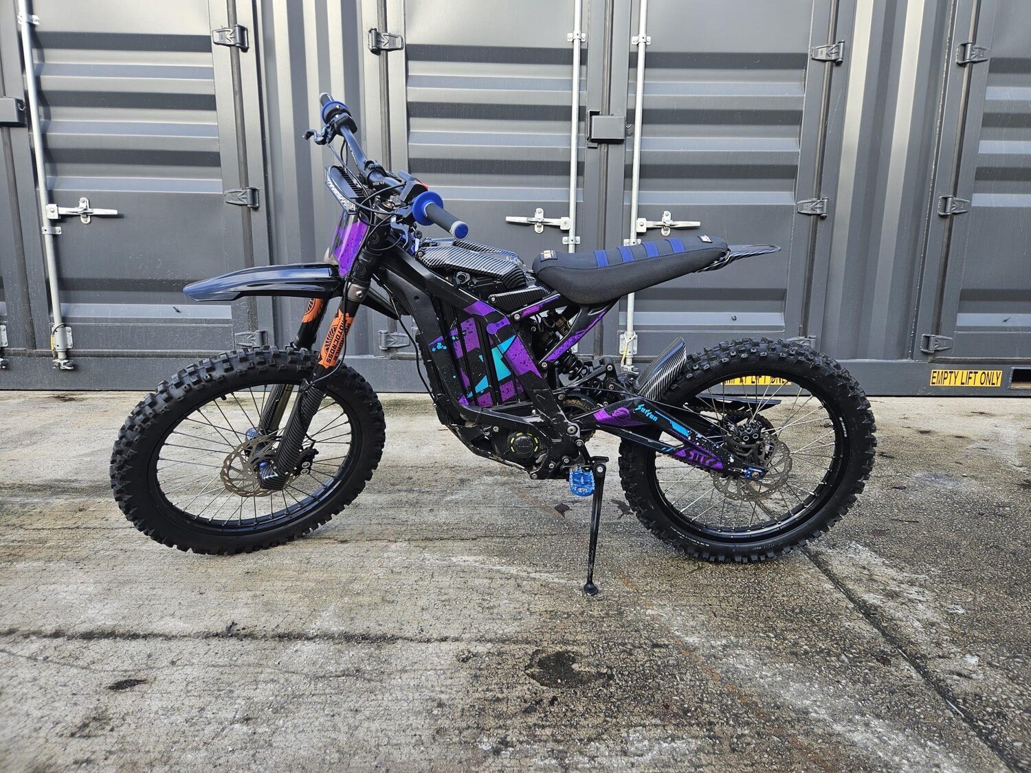 Surron LBX off-road
