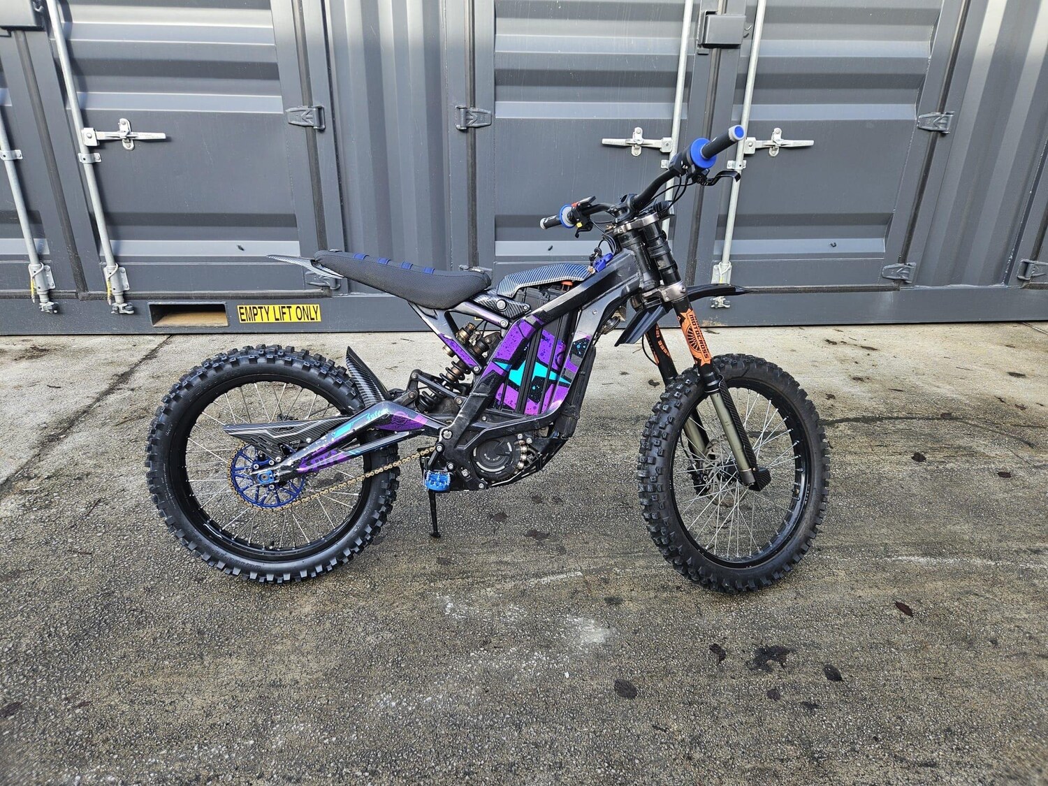 Surron LBX off-road