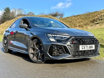 (71) - 2.5 TFSI Carbon Black S Tronic quattro Euro 6 (s/s) 4dr