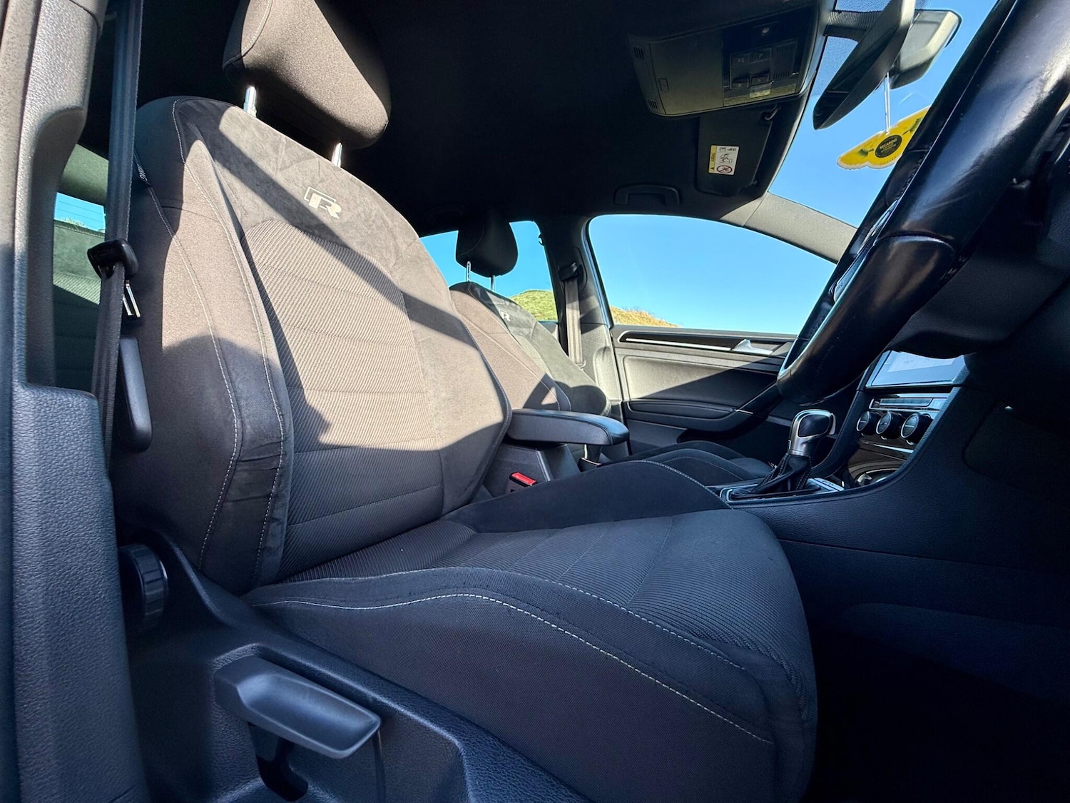 Used Volkswagen Golf 2018 for sale - 77737389: Photo 44