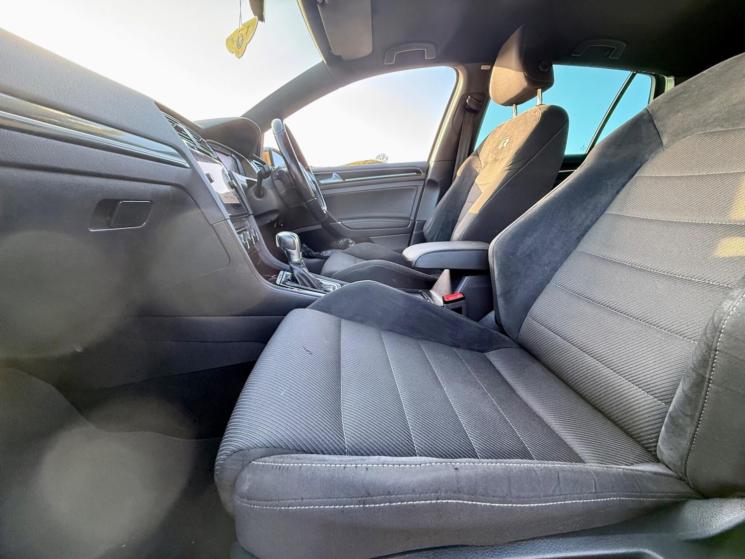 Used Volkswagen Golf 2018 for sale - 77737389: Photo 45