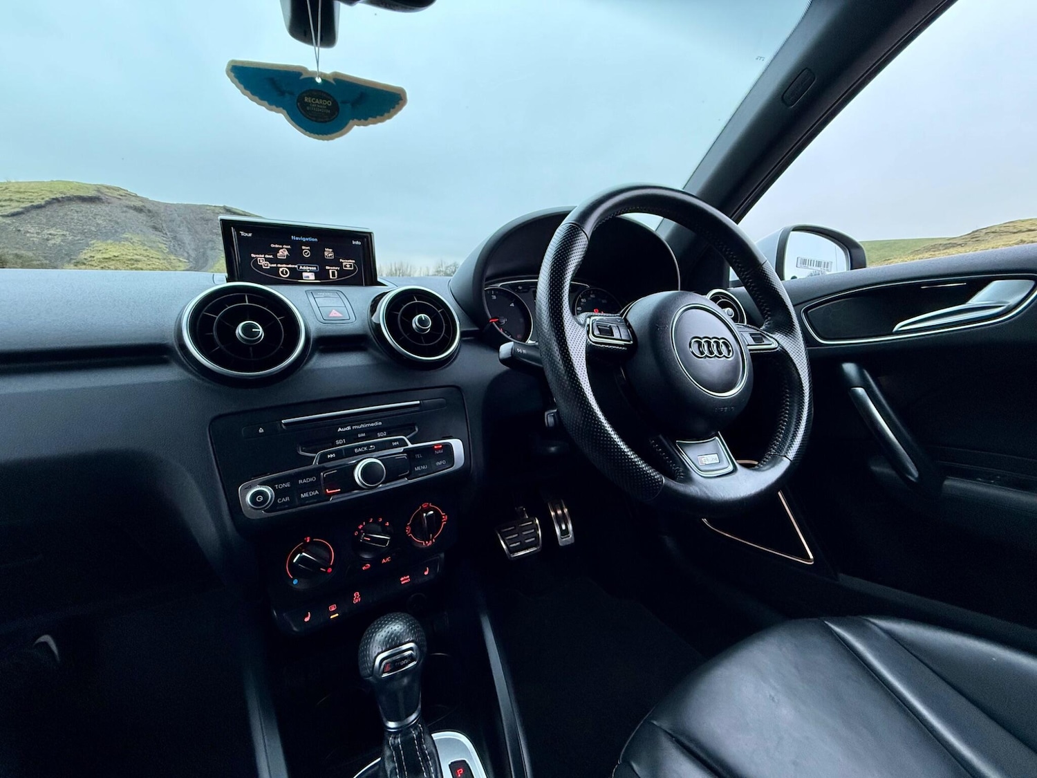 Used Audi A1 for sale - 77825060: Photo 42