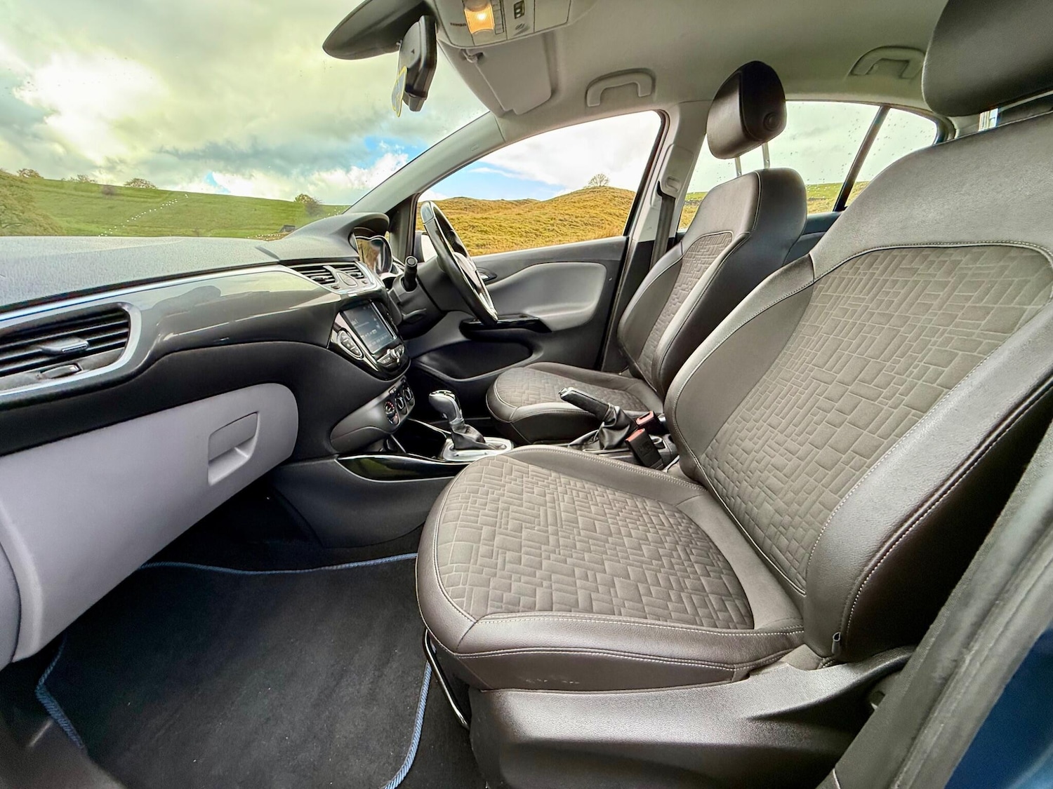Used Vauxhall Corsa 2016 for sale - 76371511: Photo 34