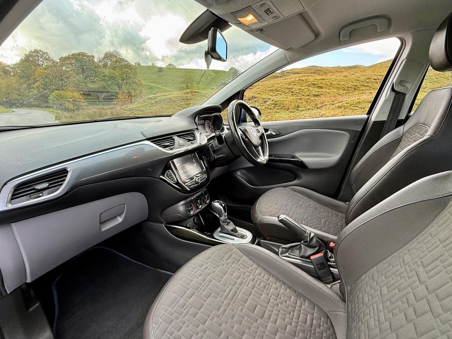 Used Vauxhall Corsa 2016 for sale - 76371511: Photo 38