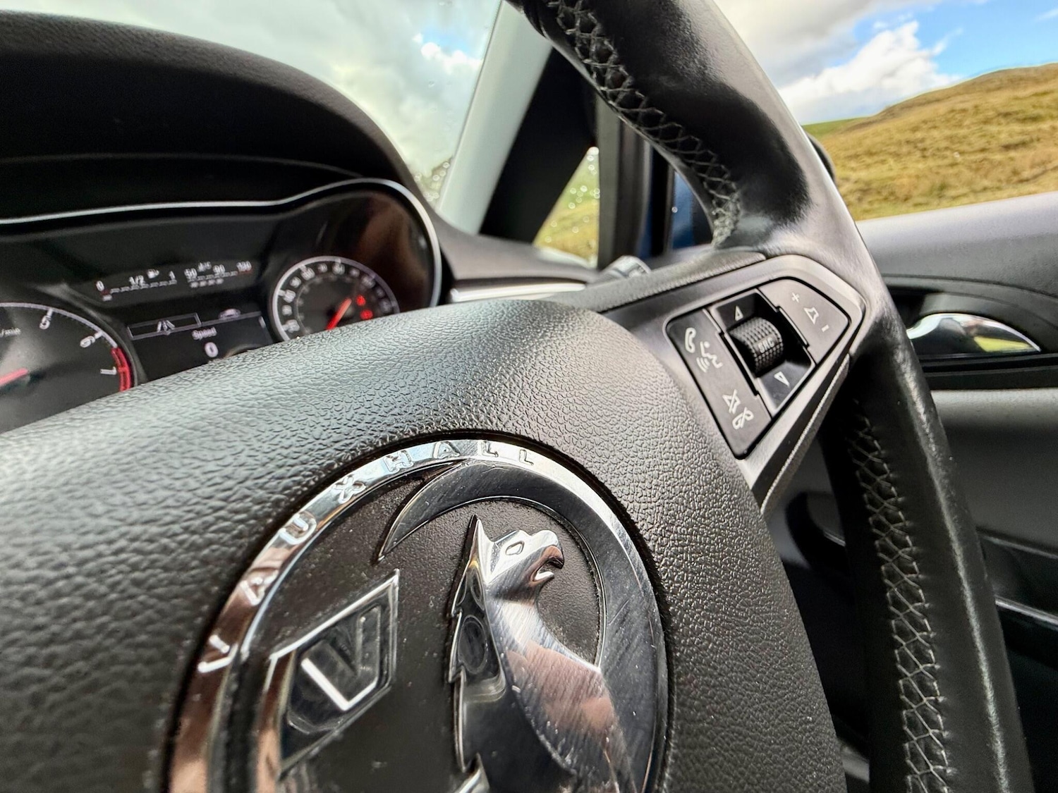 Used Vauxhall Corsa 2016 for sale - 76371511: Photo 41