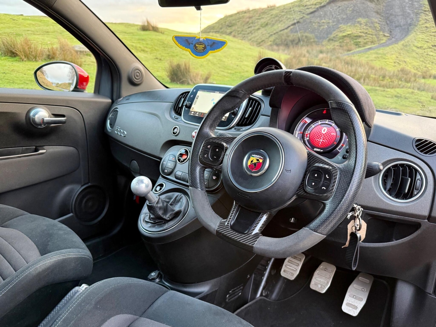 Used Abarth 595 2019 for sale - 76942607: Photo 2