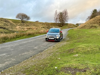Used Abarth 595 2019 for sale - 76942607: Photo