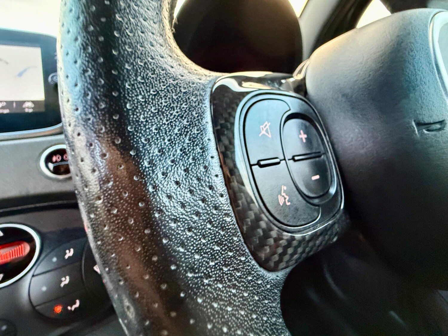 Used Abarth 595 2019 for sale - 76942607: Photo 42