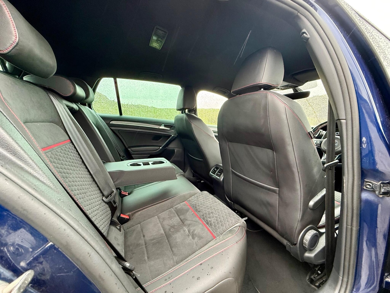 Used Volkswagen Golf 2017 for sale - 77538016: Photo 38