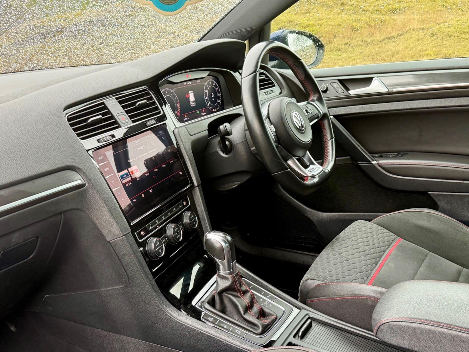 Used Volkswagen Golf 2017 for sale - 77538016: Photo 40