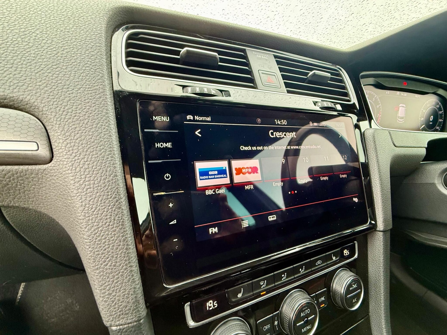 Used Volkswagen Golf 2017 for sale - 77538016: Photo 47