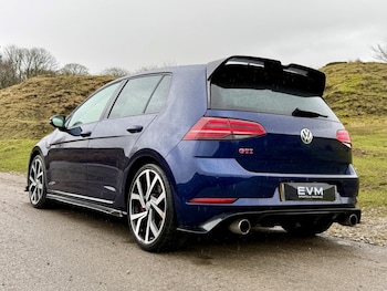 Used Volkswagen Golf 2017 for sale - 77538016: Photo