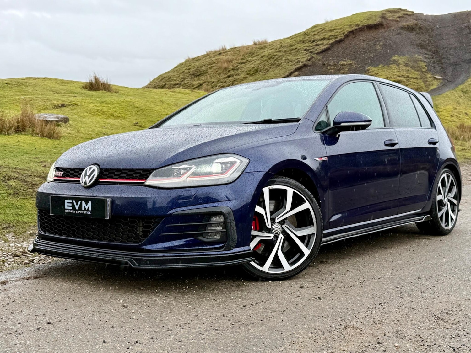 Used Volkswagen Golf 2017 for sale - 77538016: Photo 5