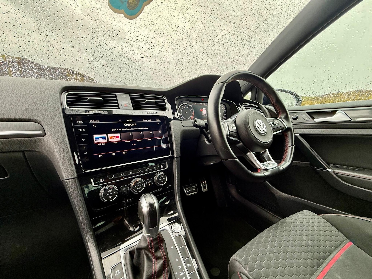 Used Volkswagen Golf 2017 for sale - 77538016: Photo 51