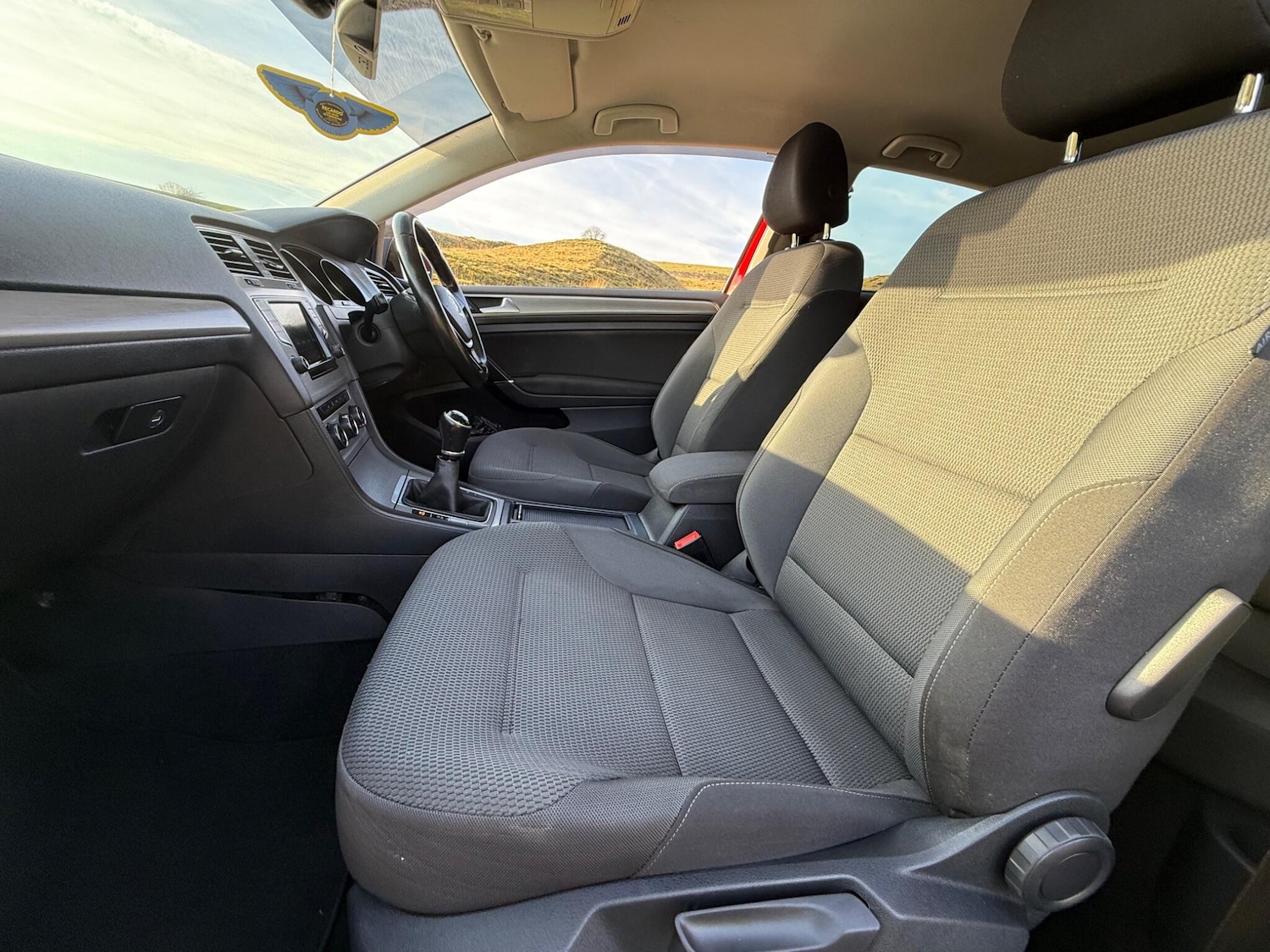 Used Volkswagen Golf 2015 for sale - 76667397: Photo 31