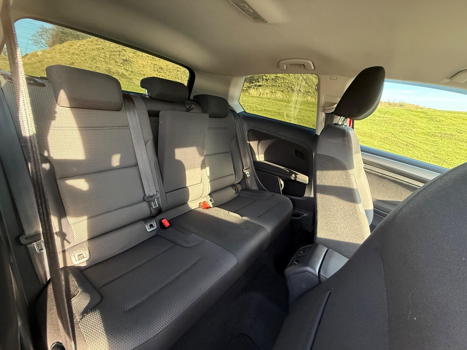 Used Volkswagen Golf 2015 for sale - 76667397: Photo 32