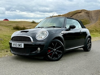 Used MINI Convertible 2010 for sale - 75670141: Photo
