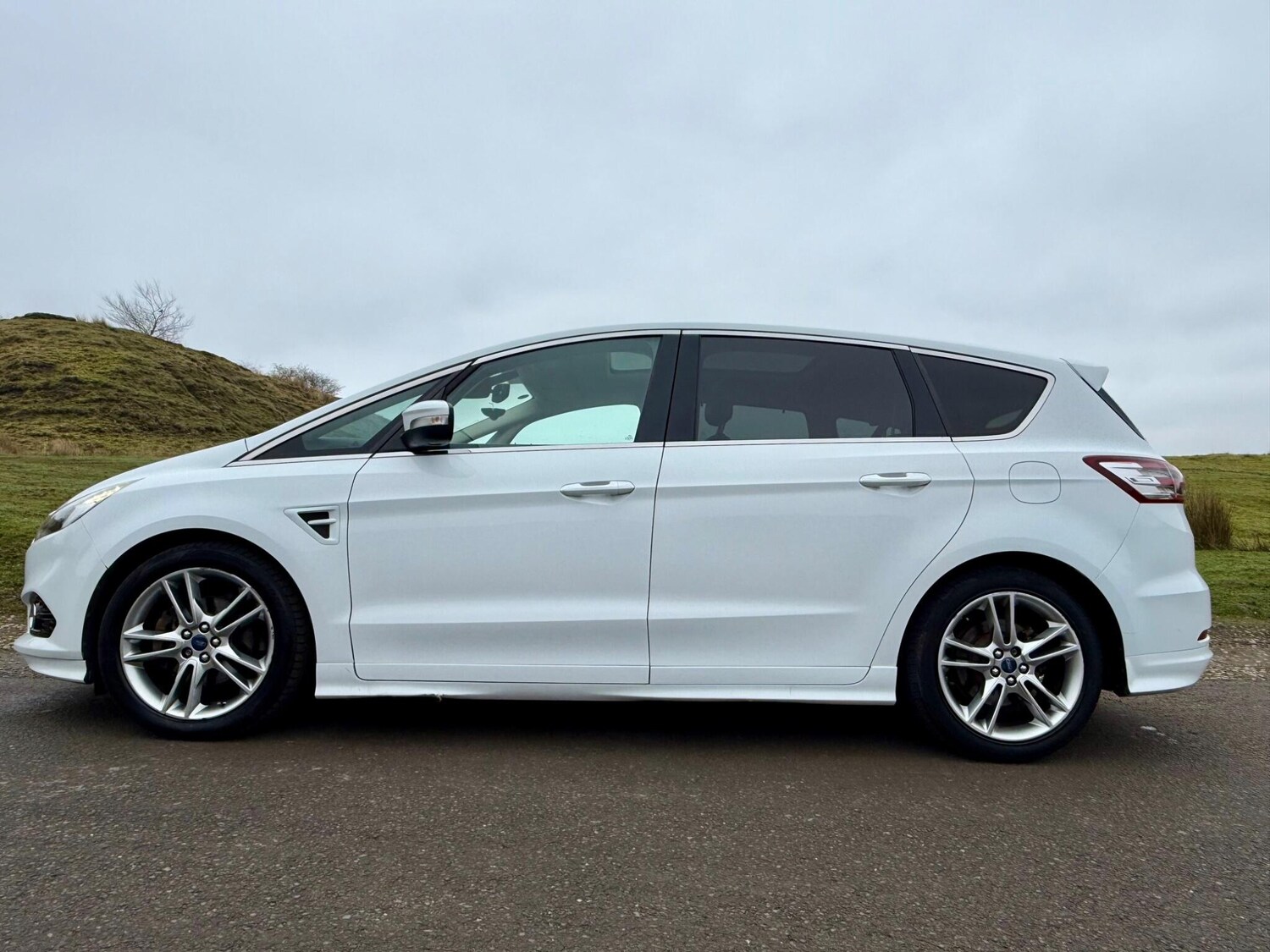 Used Ford S-Max for sale - 77908516: Photo 13