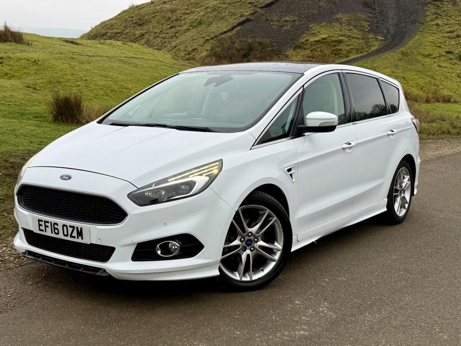 Used Ford S-Max for sale - 77908516: Photo 17