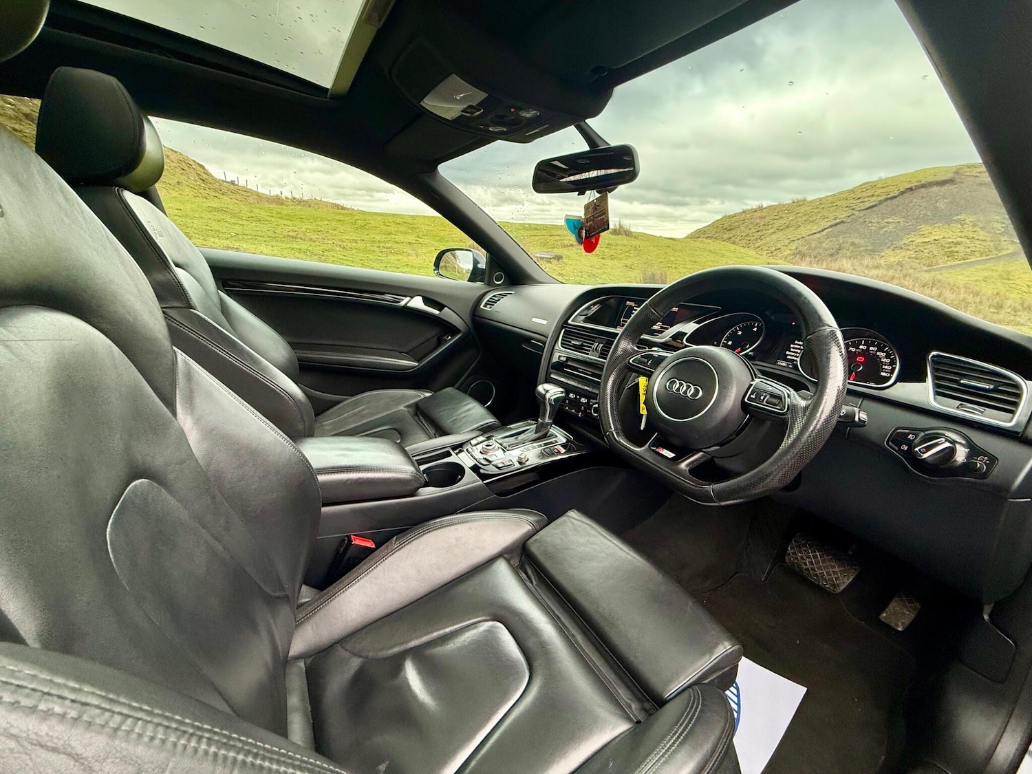 Used Audi A5 2013 for sale - 77957601: Photo 2