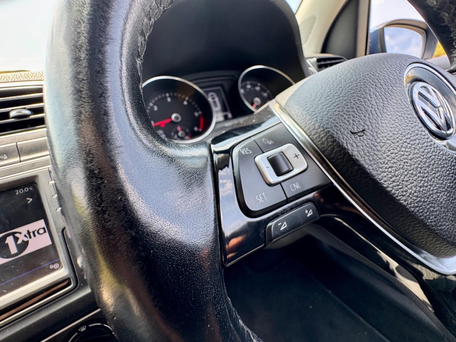 Used Volkswagen Polo 2017 for sale - 76987909: Photo 34