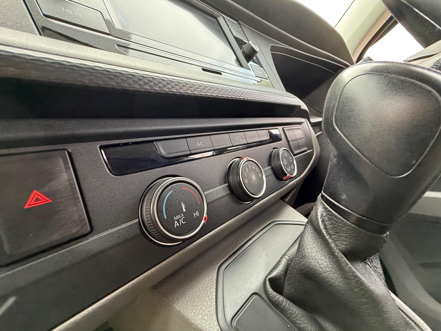 Used Volkswagen Transporter 2021 for sale - 76099574: Photo 39