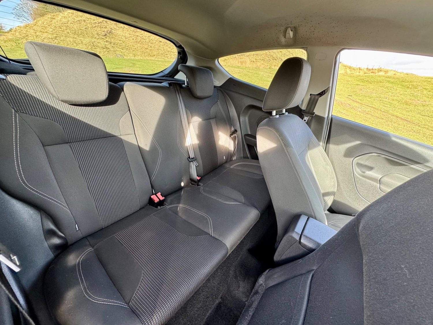 Used Ford Fiesta for sale - 76996588: Photo 27