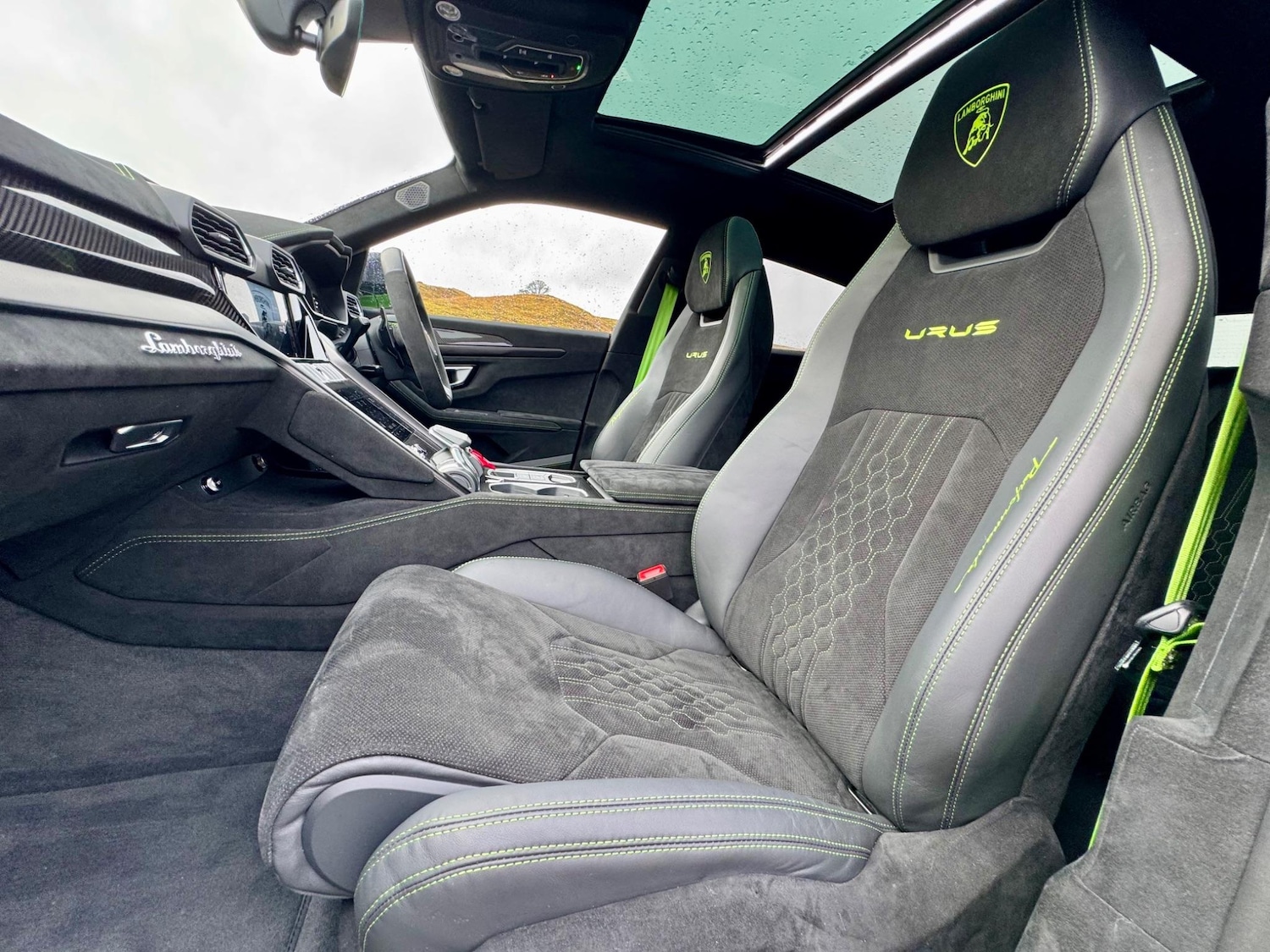 Used Lamborghini Urus 2024 for sale - 77101636: Photo 34