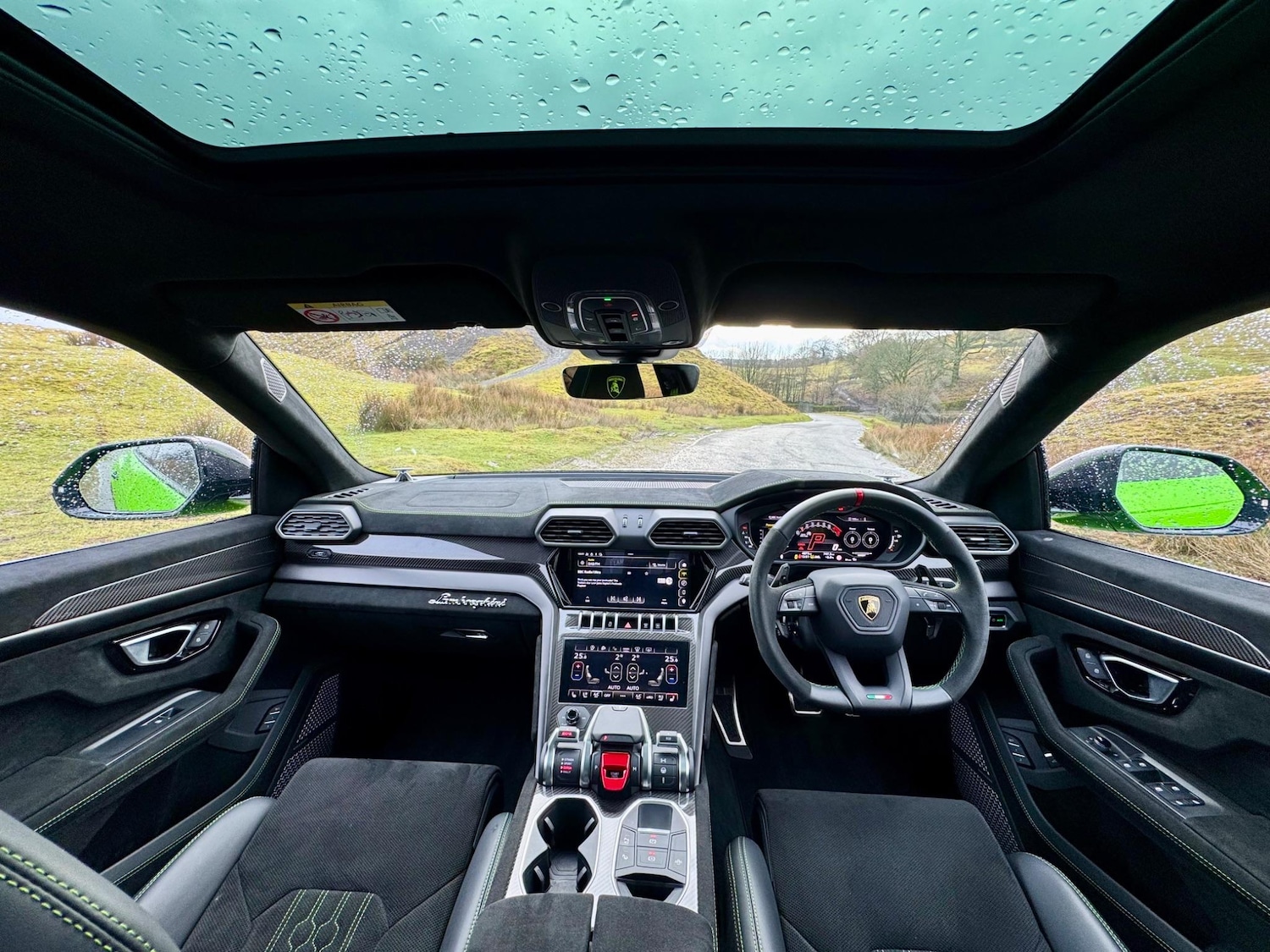 Used Lamborghini Urus 2024 for sale - 77101636: Photo 9