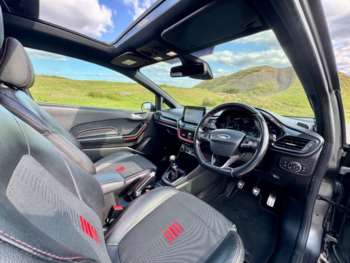 Used Ford Fiesta 2018 for sale - 74837711: Photo