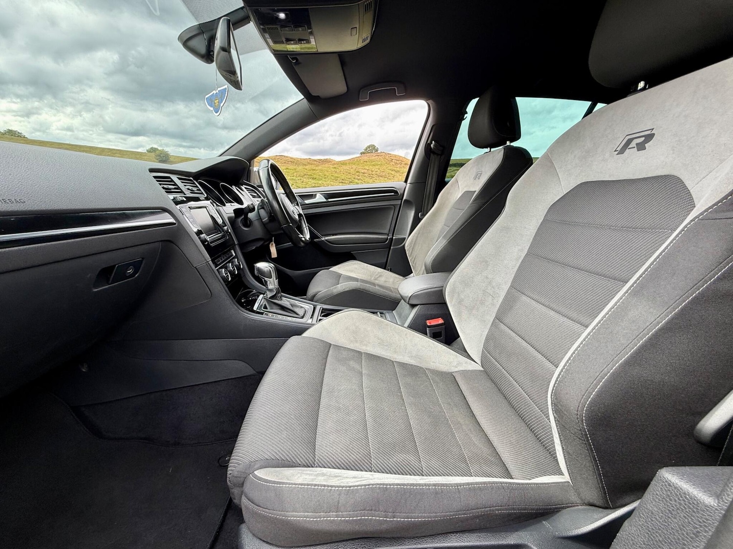 Used Volkswagen Golf 2015 for sale - 76632780: Photo 33