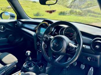 Used MINI Hatch 2020 for sale - 71824573: Photo