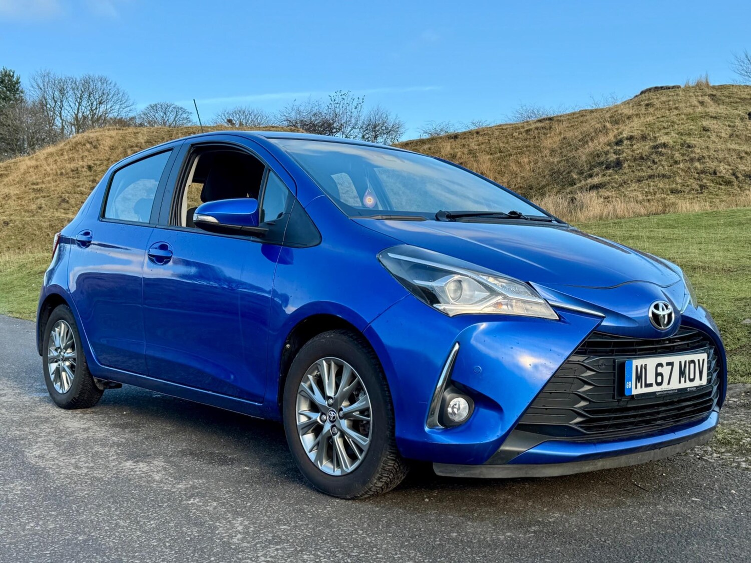 Used Toyota Yaris 2017 for sale - 76991119: Photo 25