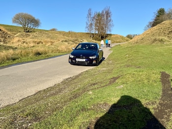 Used Volkswagen Scirocco 2015 for sale - 76550620: Photo