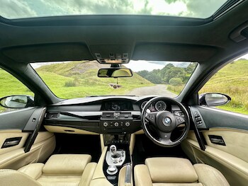 Used BMW M5 2006 for sale - 77538295: Photo