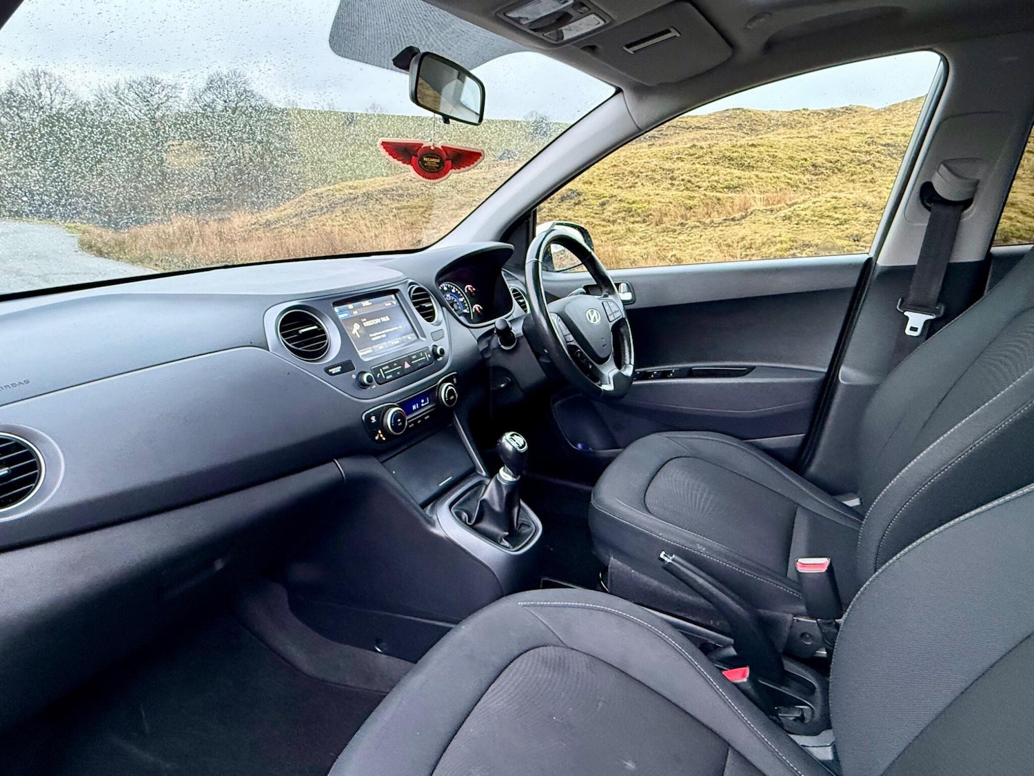 Used Hyundai i10 2018 for sale - 77456296: Photo 19