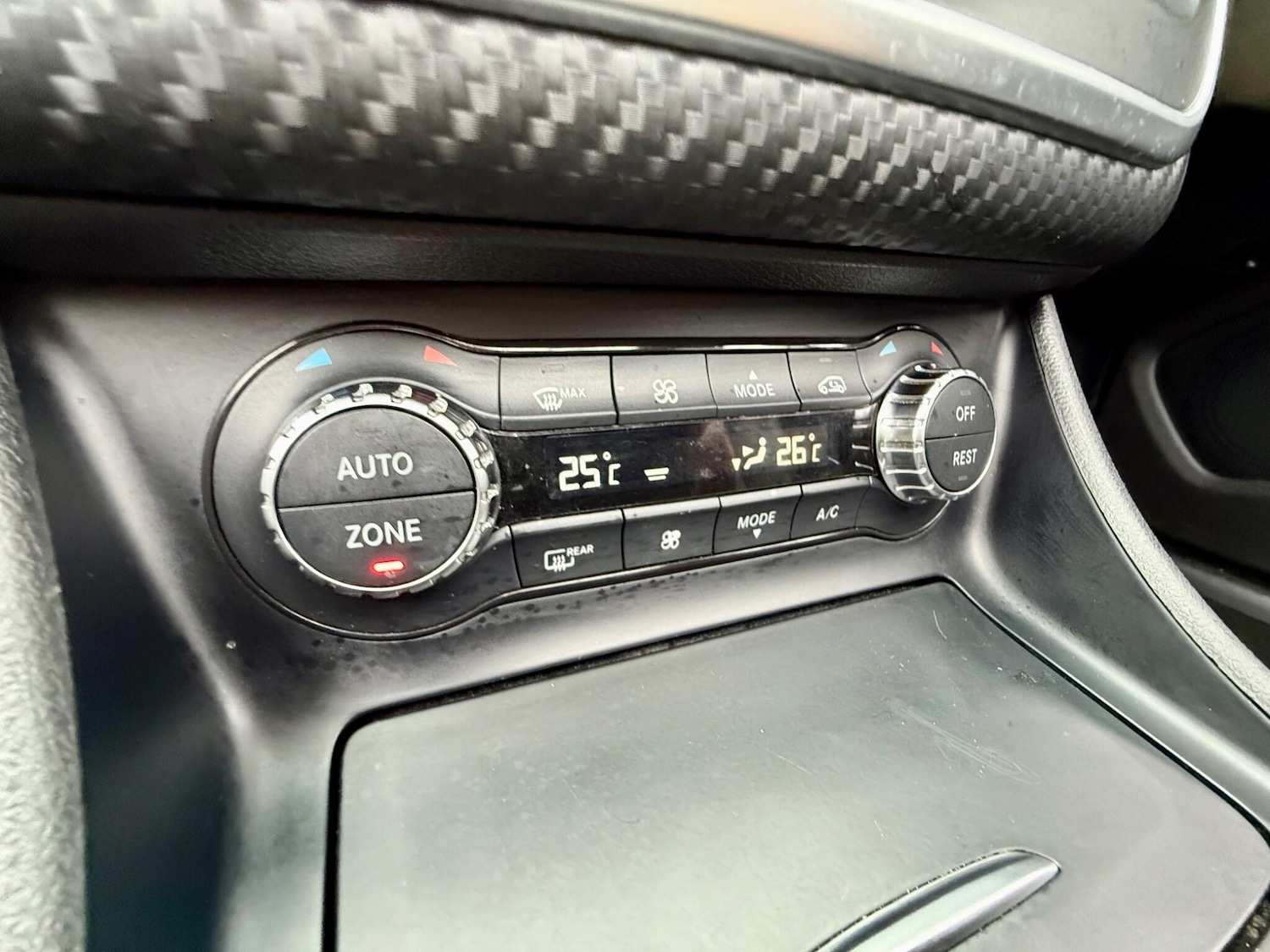 Used Mercedes-Benz A-Class 2015 for sale - 76108631: Photo 36