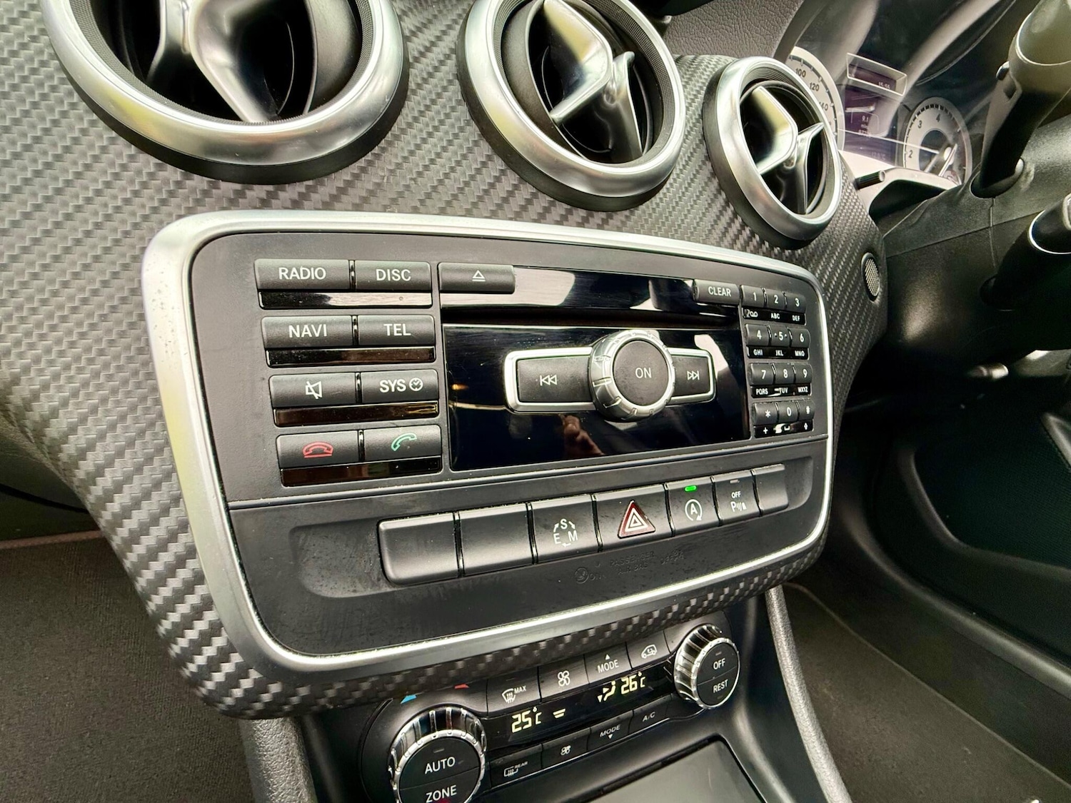 Used Mercedes-Benz A-Class 2015 for sale - 76108631: Photo 37